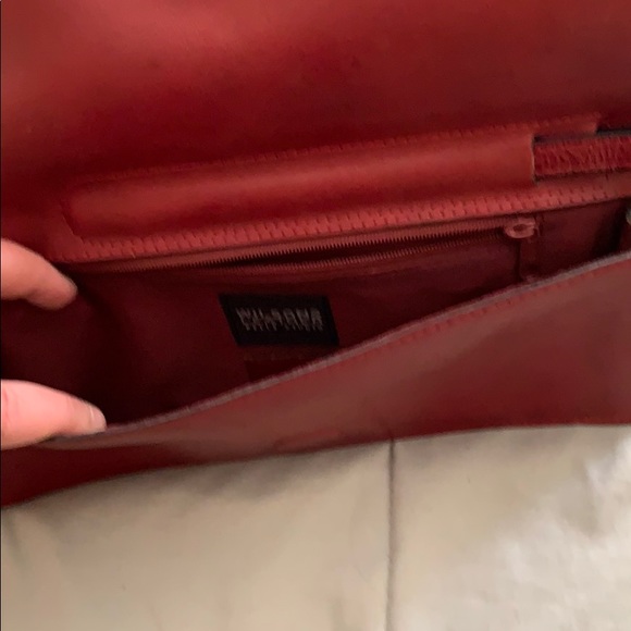 Red leather clutch - Picture 4 of 4